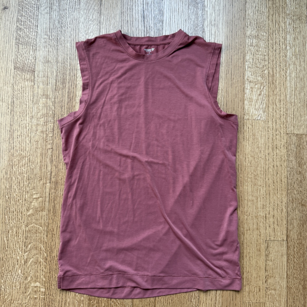 Old Navy Men's CloudMotion Muscle Tank